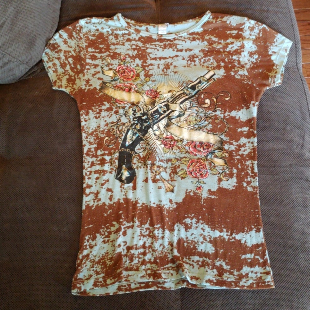 Vintage Style Gun Tee!!